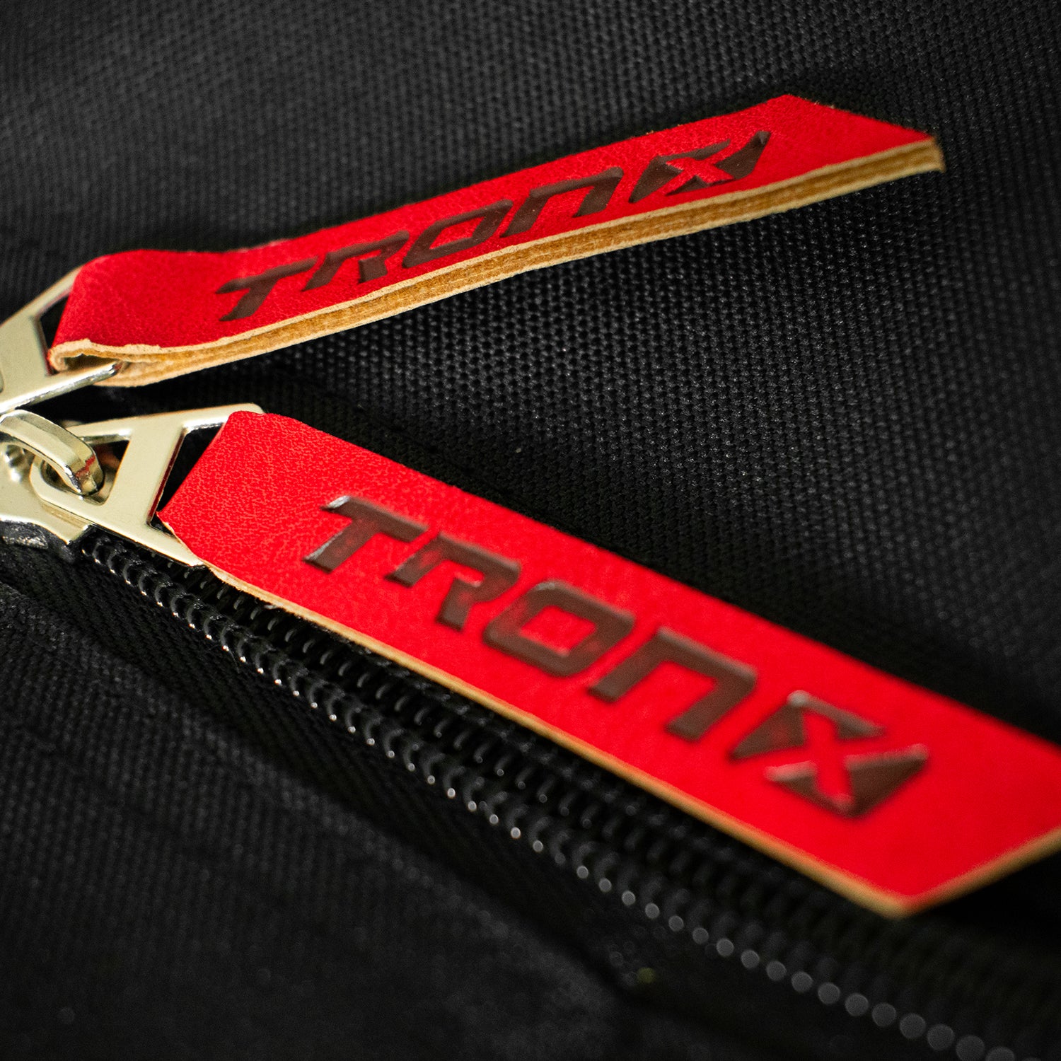 TronX Deluxe Insulated Hockey Puck Bag