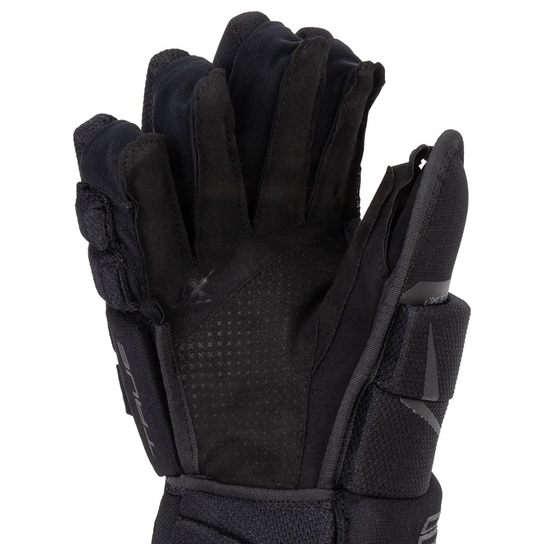 True Catalyst 7X5 Senior Hockey Gloves